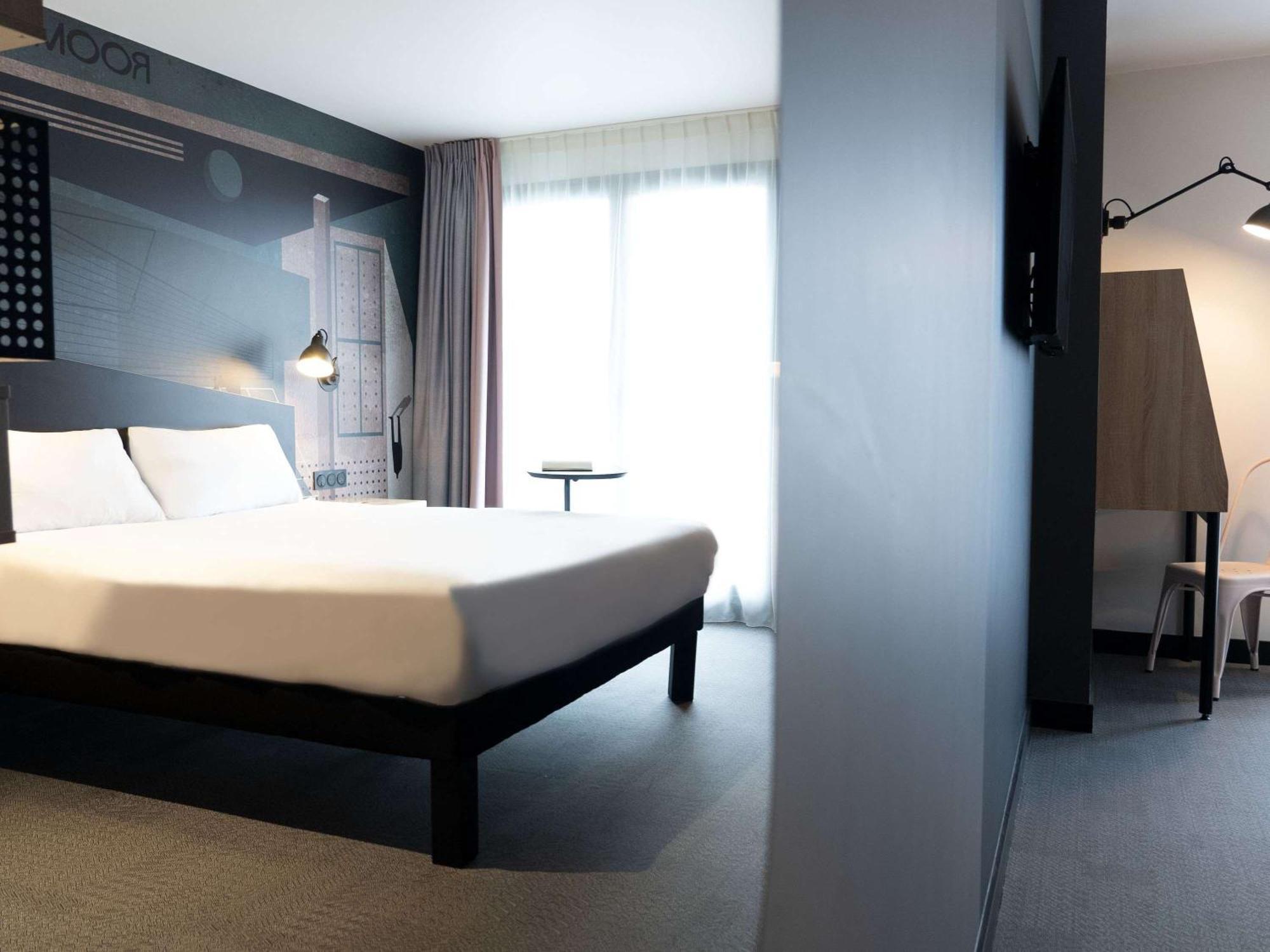 Ibis Styles Dreux Centre Gare Hotel Buitenkant foto