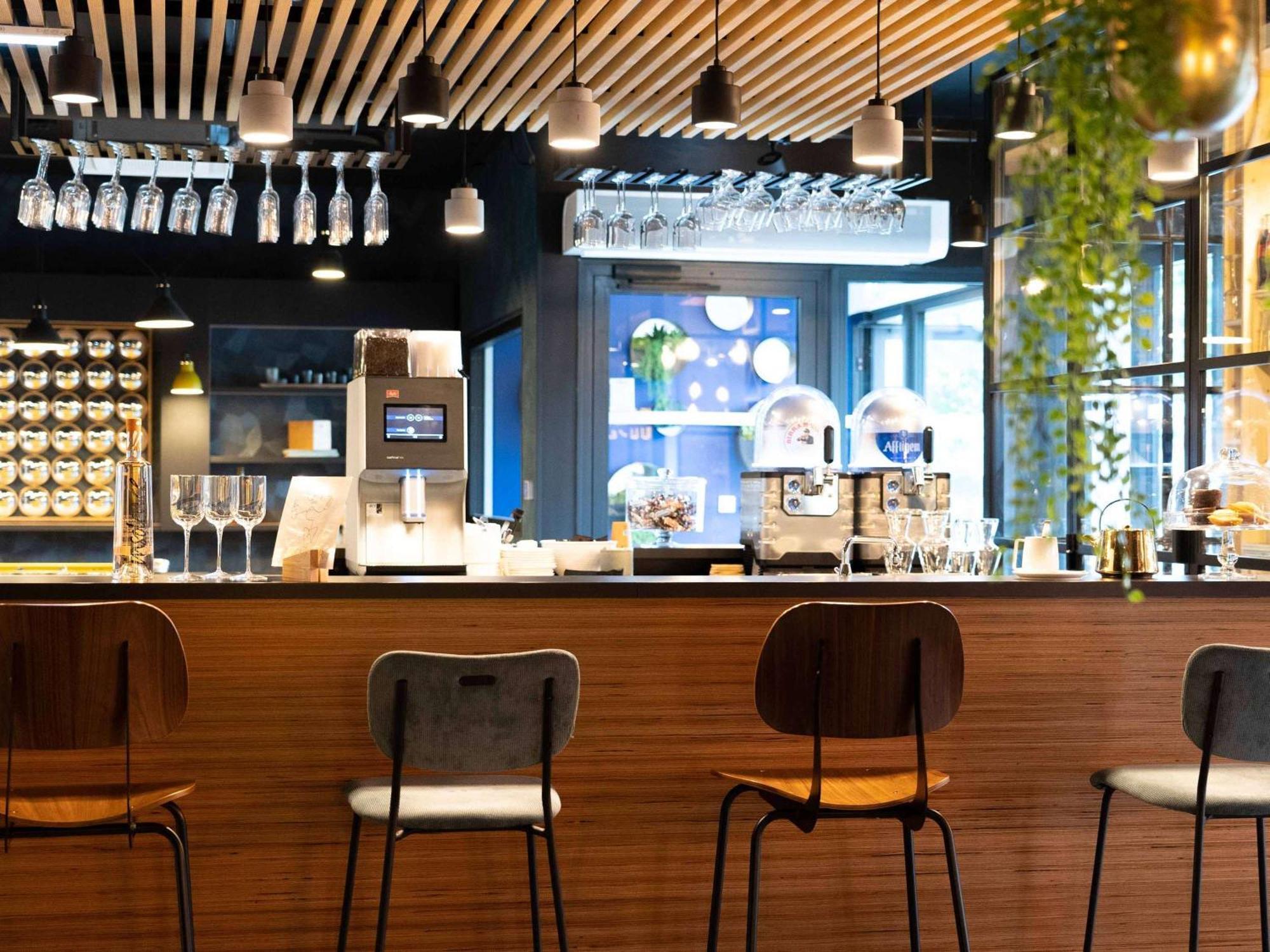 Ibis Styles Dreux Centre Gare Hotel Buitenkant foto