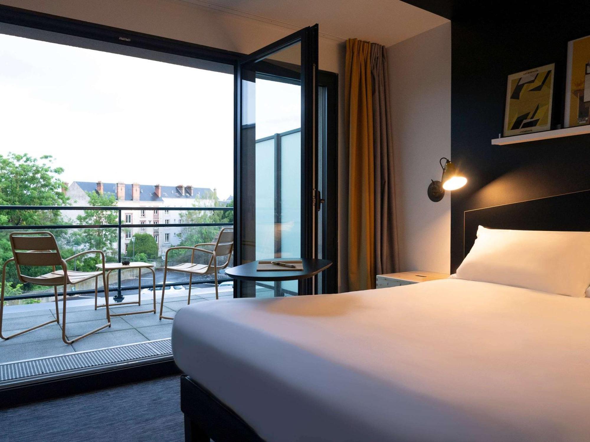 Ibis Styles Dreux Centre Gare Hotel Buitenkant foto